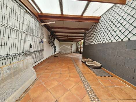 Apartment for sale in  Arenas del Mar, Spain - 5954