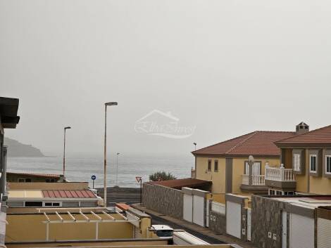 Apartment for sale in  Arenas del Mar, Spain - 5954