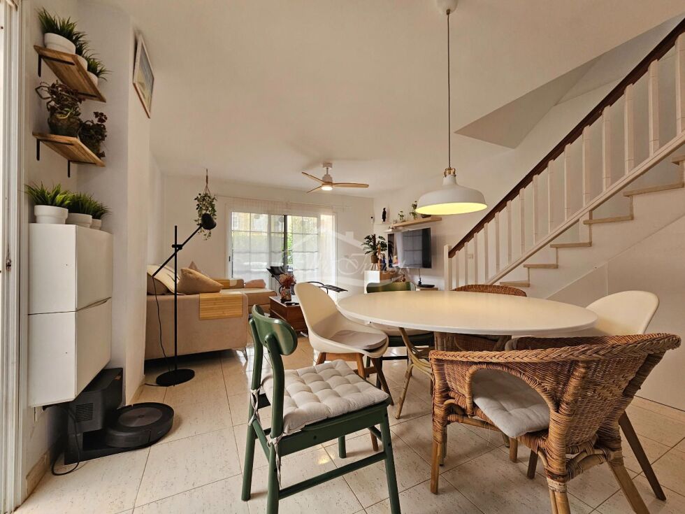 Apartment for sale in  Arenas del Mar, Spain - 5954