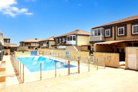 Apartment for sale in  Arenas del Mar, Spain - 5954