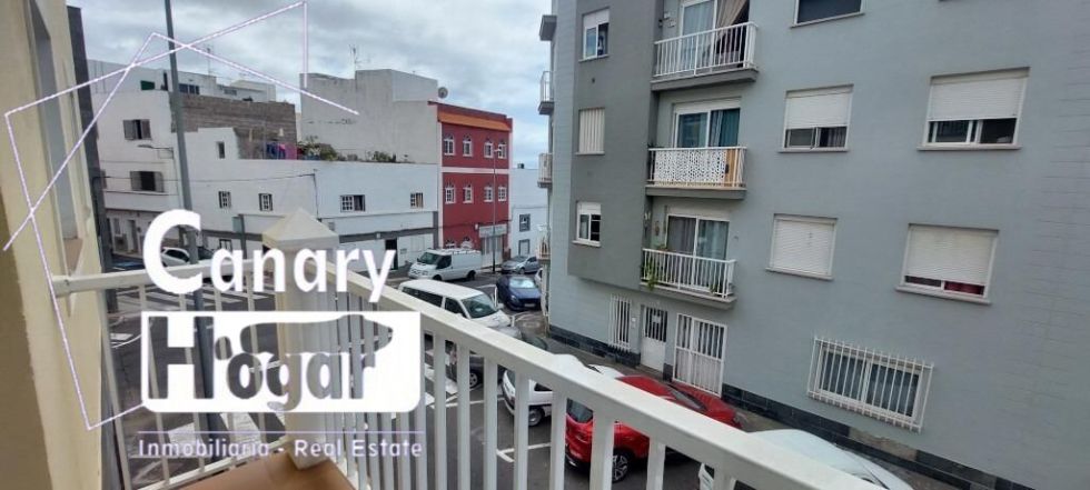 Apartment for sale in  Armeñime, Spain - 057621