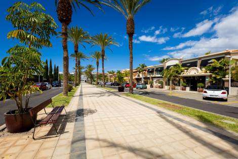 Apartment for sale in  Arona, Spain - 052161