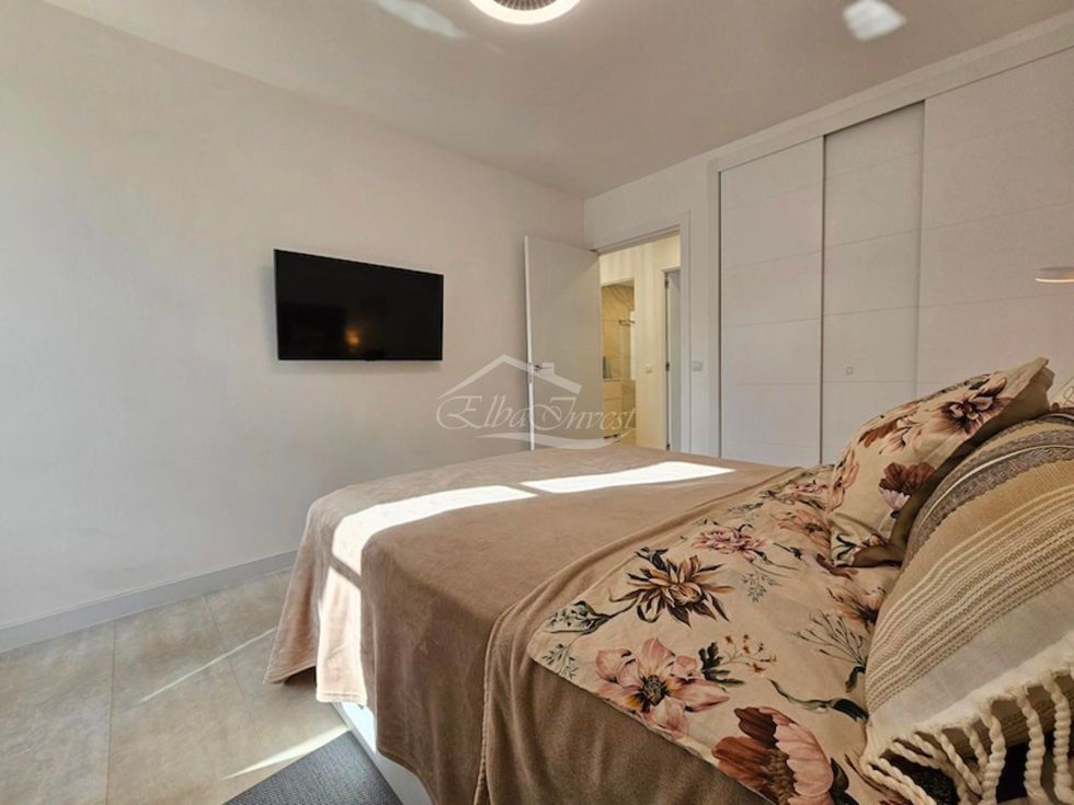 Apartment for sale in  Arona, Spain - 5911