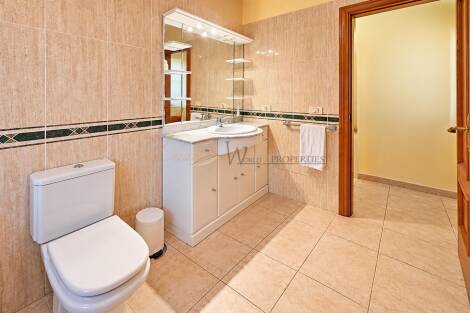 Apartment for sale in  Arona, Spain - LWP7125L Granada Park-Los Cristianos (L)