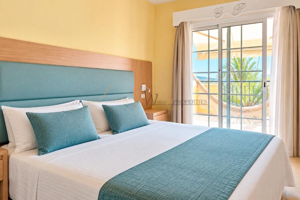 Apartment for sale in  Arona, Spain - LWP7125L Granada Park-Los Cristianos (L)
