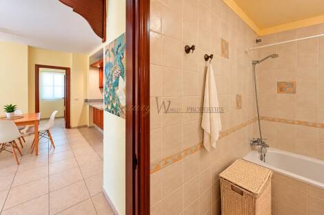 Apartment for sale in  Arona, Spain - LWP7125L Granada Park-Los Cristianos (L)
