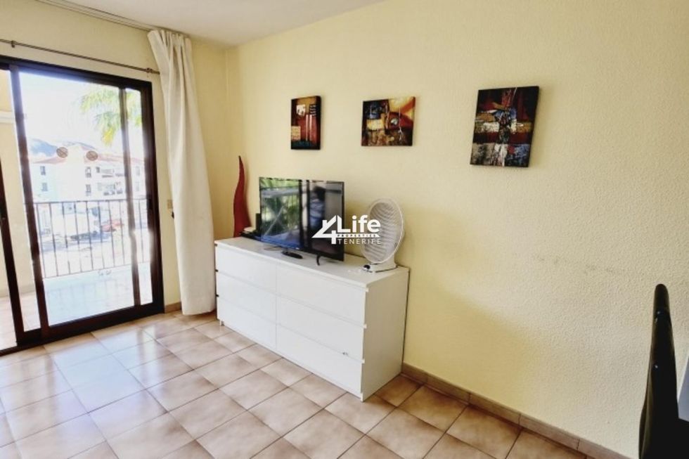 Apartment for sale in  Arona, Spain - MT-1210241