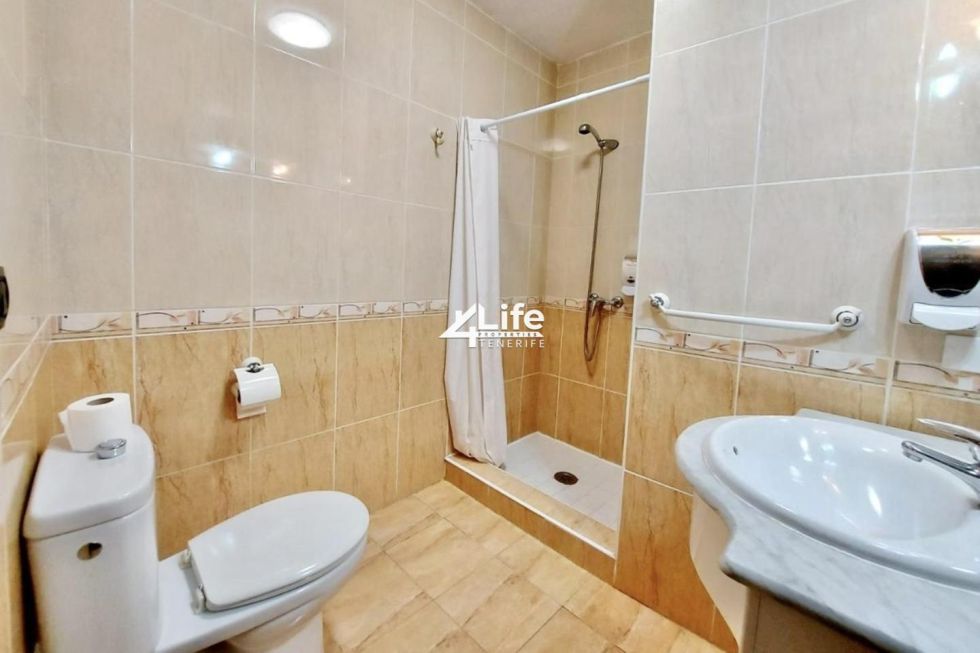 Apartment for sale in  Arona, Spain - MT-1306241