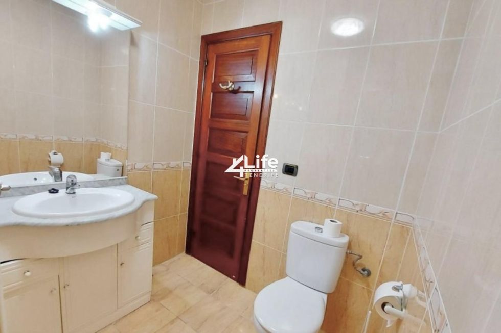 Apartment for sale in  Arona, Spain - MT-1306241