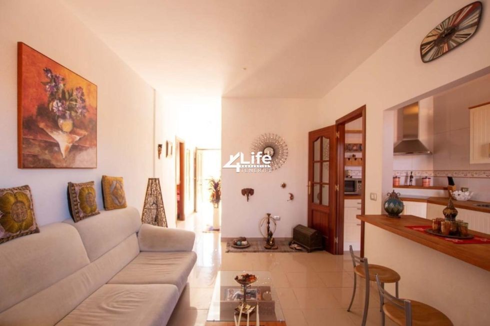 Apartment for sale in  Arona, Spain - MT-1609241