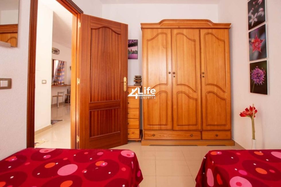 Apartment for sale in  Arona, Spain - MT-1609241