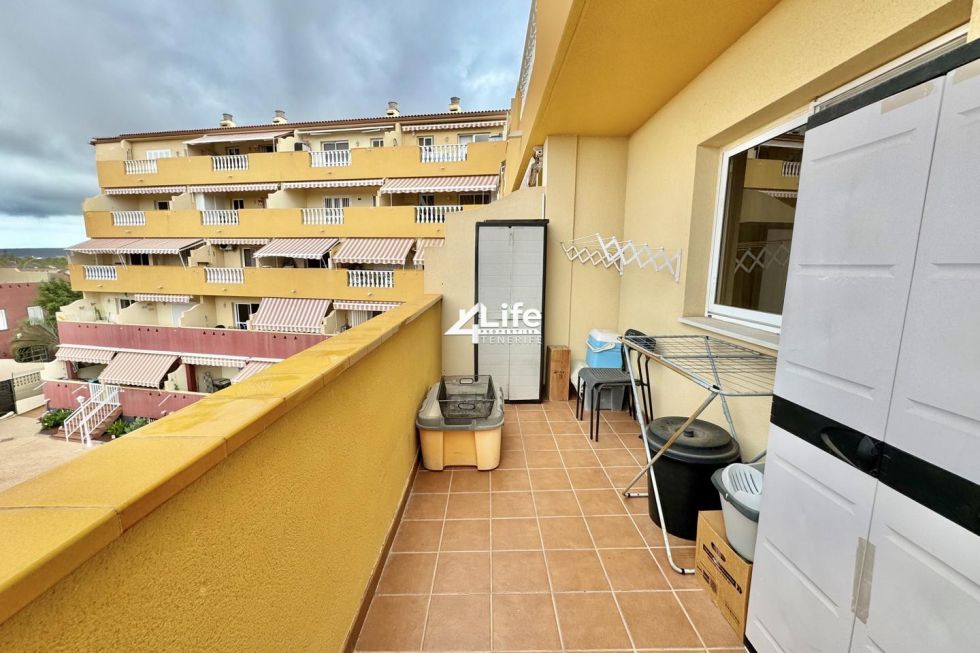 Apartment for sale in  Arona, Spain - MT-1709241