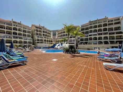 Apartment for sale in  Arona, Spain - MT-2606231