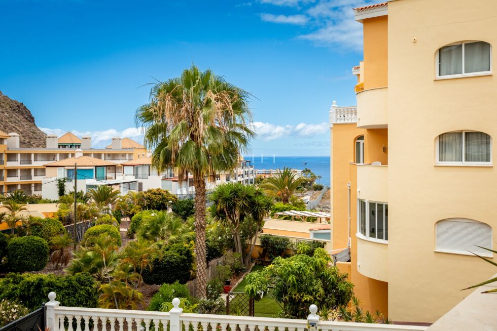 Apartment for sale in  Arona, Spain - P2523