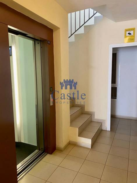 Apartment for sale in  Cabo Blanco, Spain - 23484