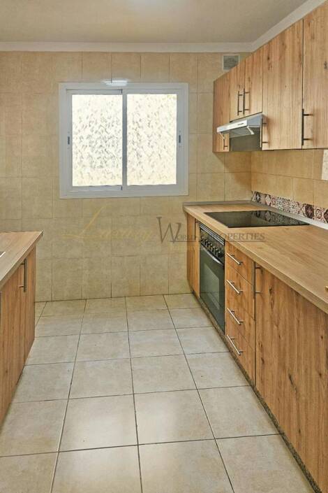 Apartment for sale in  Cabo Blanco, Spain - LWP7043 Apartamento en Cabo Blanco