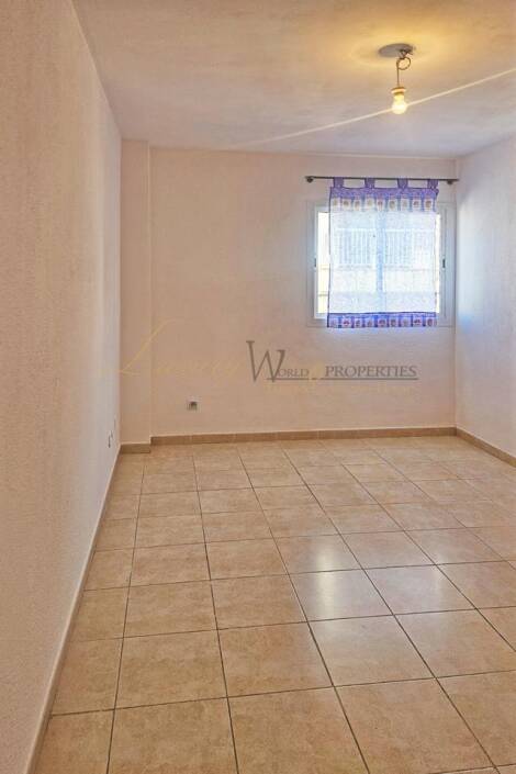 Apartment for sale in  Cabo Blanco, Spain - LWP7043 Apartamento en Cabo Blanco