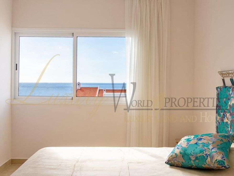 Apartment for sale in  Callao Salvaje, Spain - LWP4861 Apartamento en Callao Salvaje