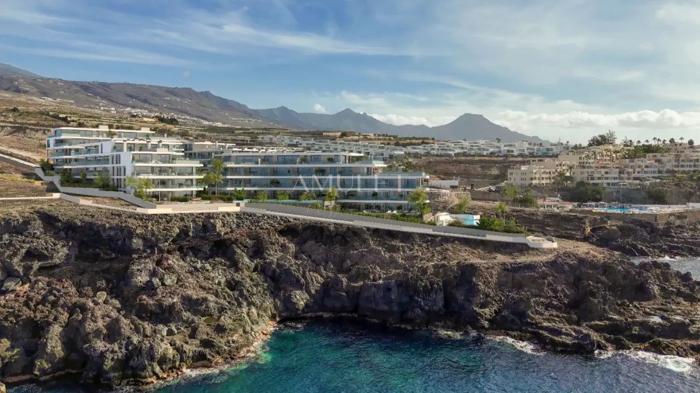 Apartment for sale in  Callao Salvaje, Spain - P2292