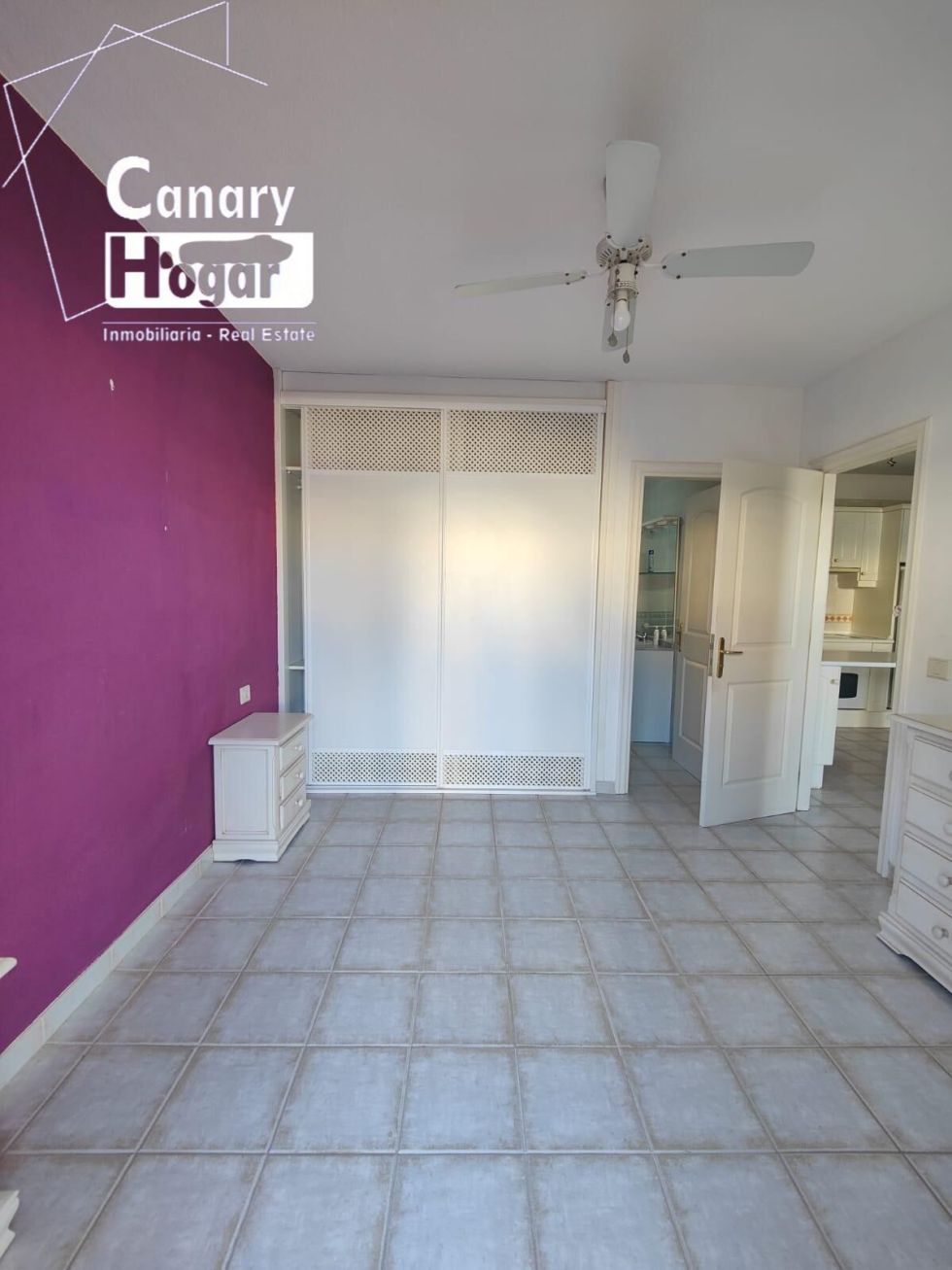 Apartment for sale in  Chayofa, Spain - 056311