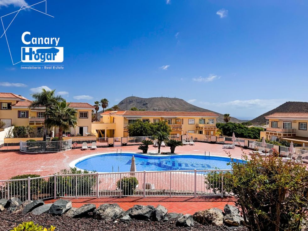 Apartment for sale in  Chayofa, Spain - 056871