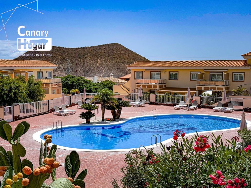 Apartment for sale in  Chayofa, Spain - 056871