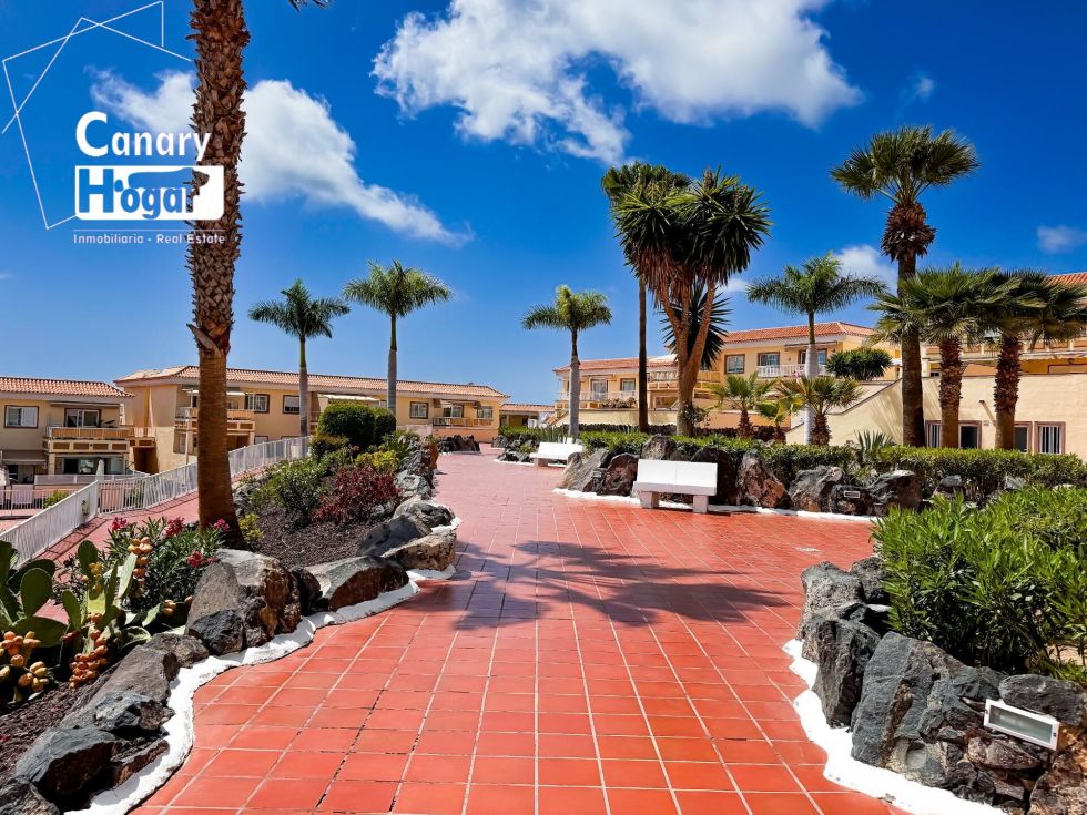 Apartment for sale in  Chayofa, Spain - 056871