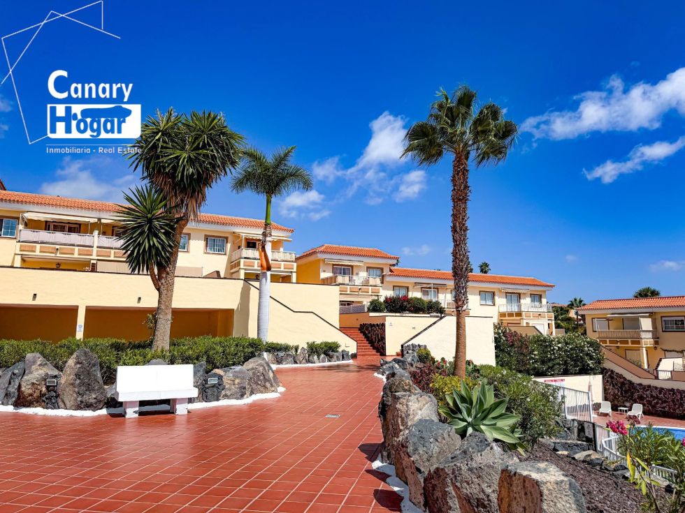 Apartment for sale in  Chayofa, Spain - 056871