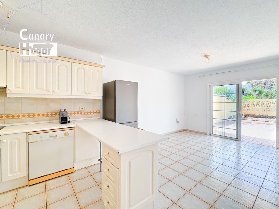 Apartment for sale in  Chayofa, Spain - 056871