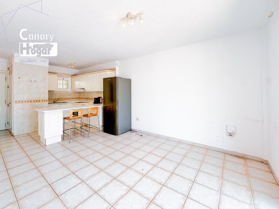 Apartment for sale in  Chayofa, Spain - 056871