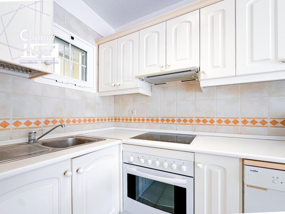 Apartment for sale in  Chayofa, Spain - 056871