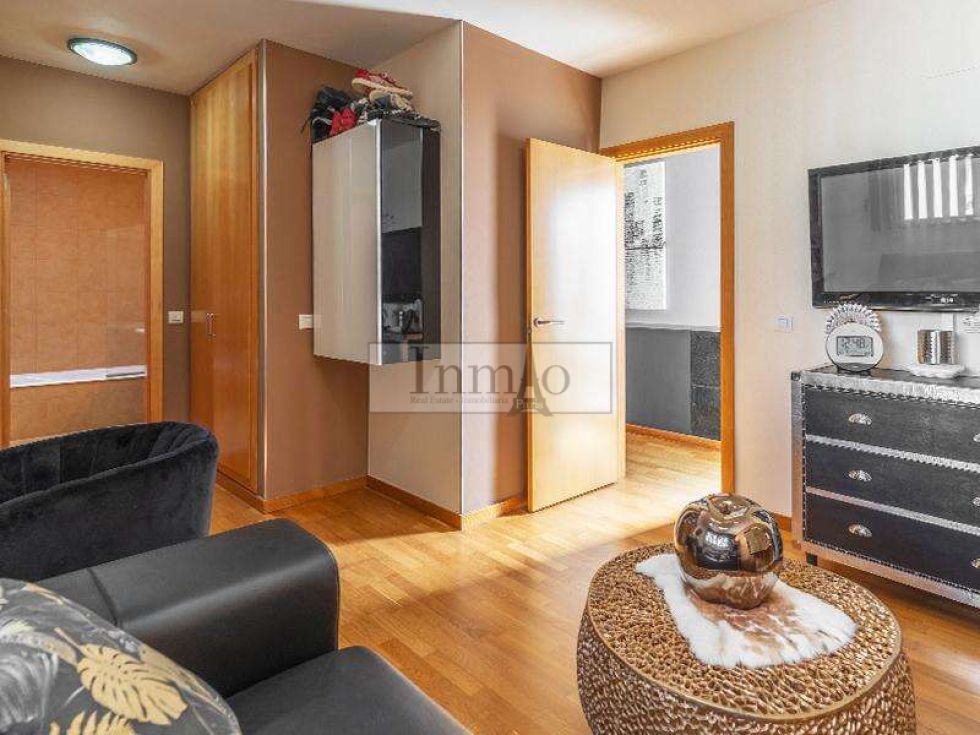 Apartment for sale in  Chayofa, Spain - 443379