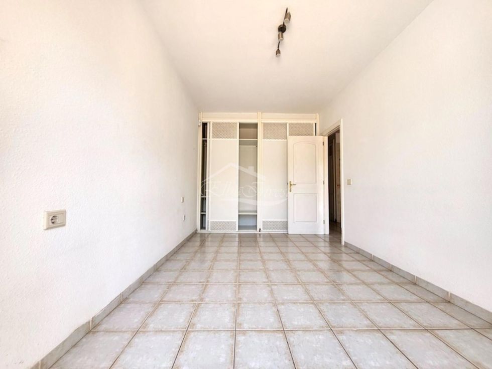 Apartment for sale in  Chayofa, Spain - 5626