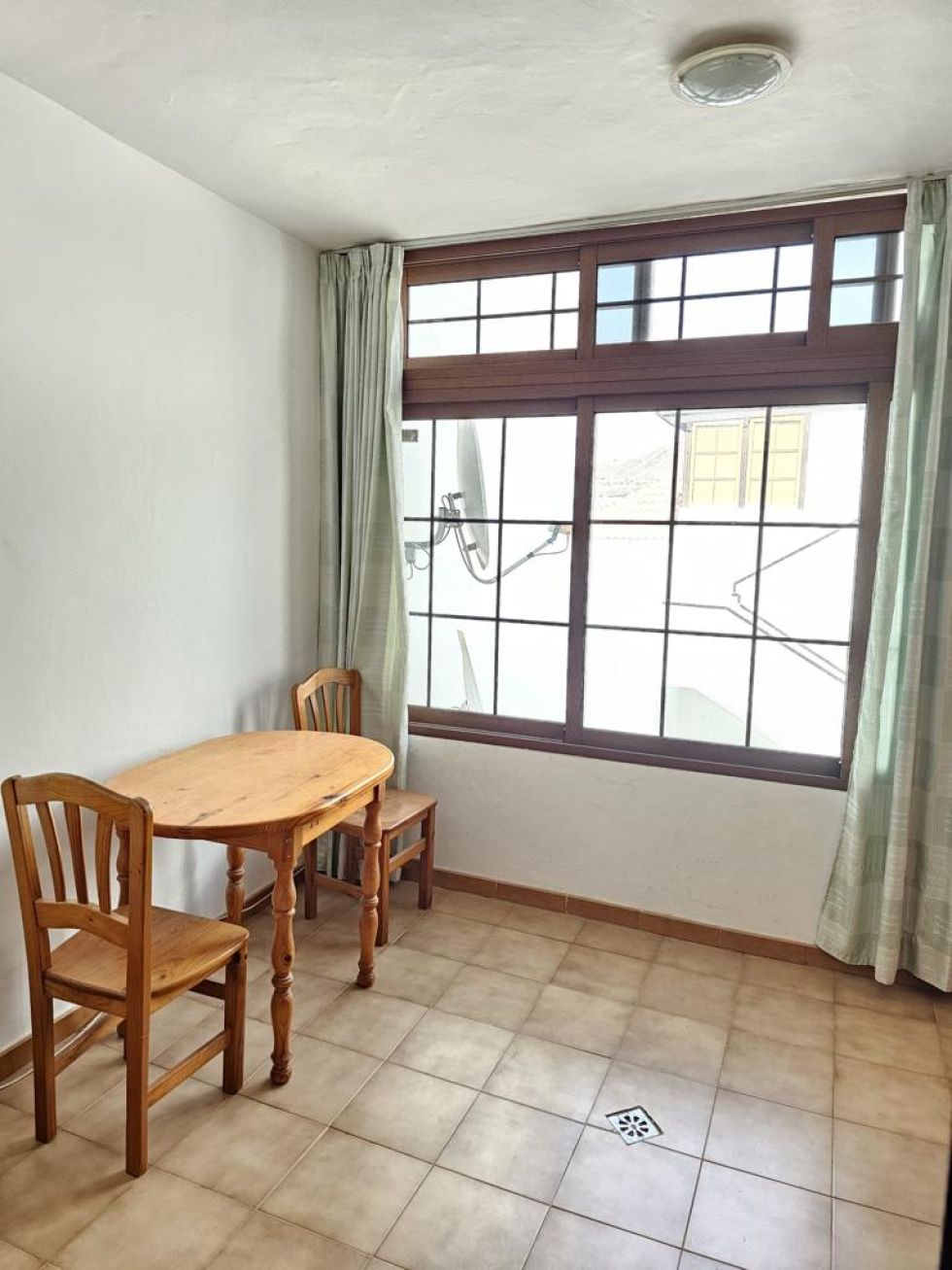 Apartment for sale in  Colina 2, Los Cristianos, Spain - TRC-2667