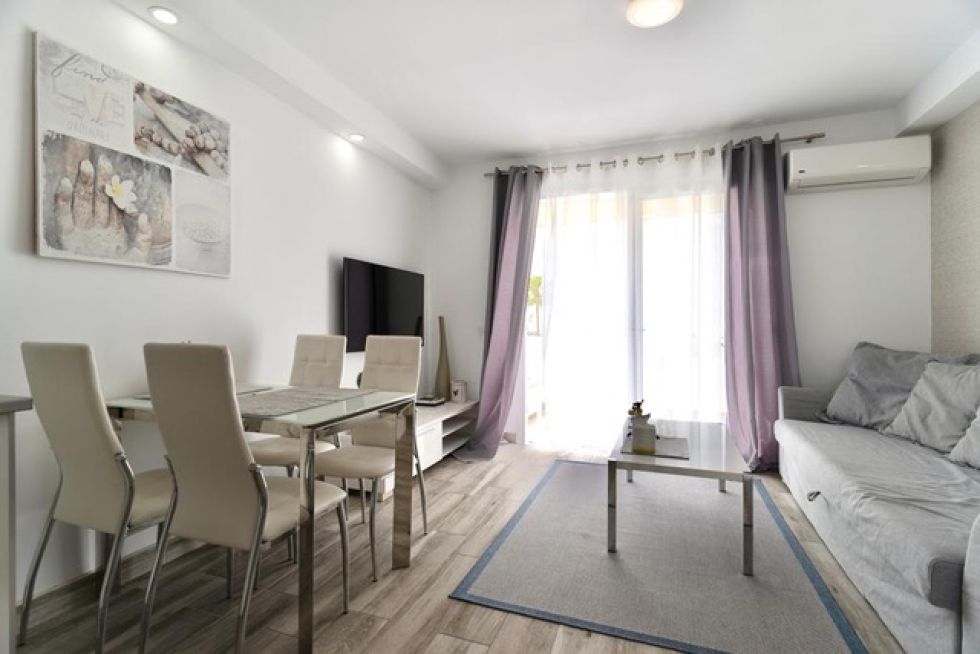 Apartment for sale in  San Eugenio Alto, Spain - TRC-2440