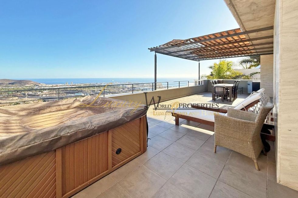 Apartment for sale in  Costa Adeje, Spain - LWP4953 Caldera del Rey-San Eugenio Alto