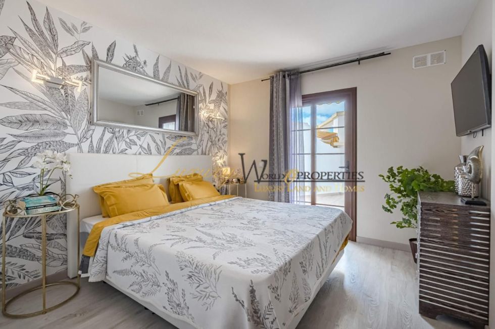 Apartment for sale in  Costa Adeje, Spain - LWP4960 Windsor Park-San Eugenio Alto