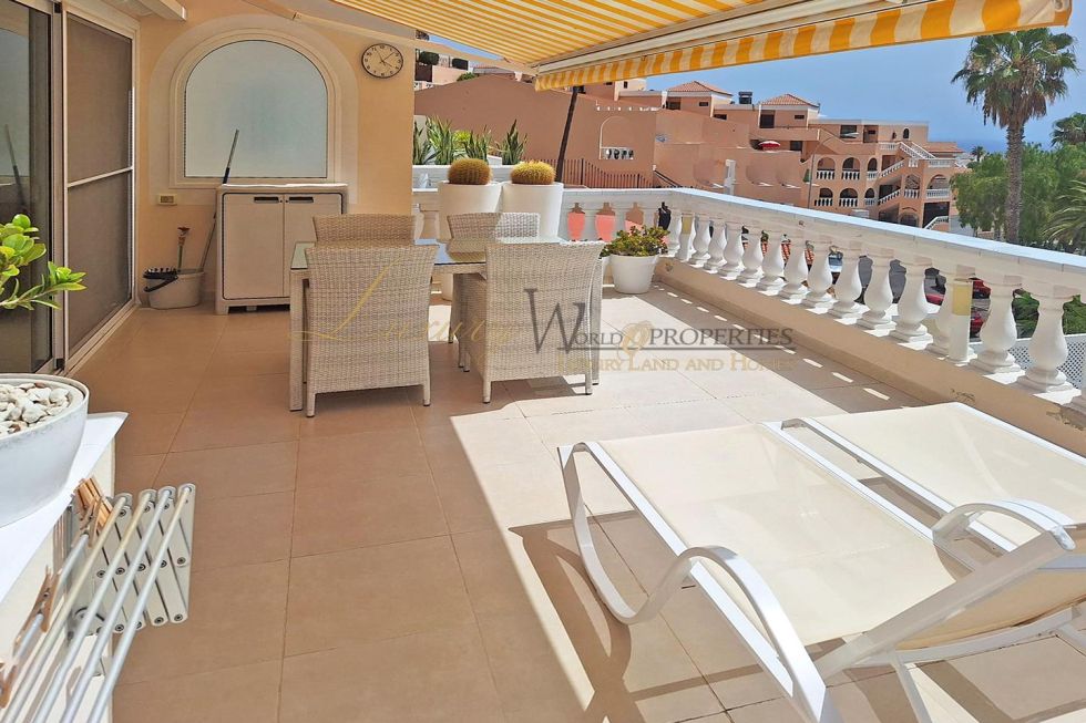Apartment for sale in  Costa Adeje, Spain - LWP5025 Parque Cristina-San Eugenio Alto