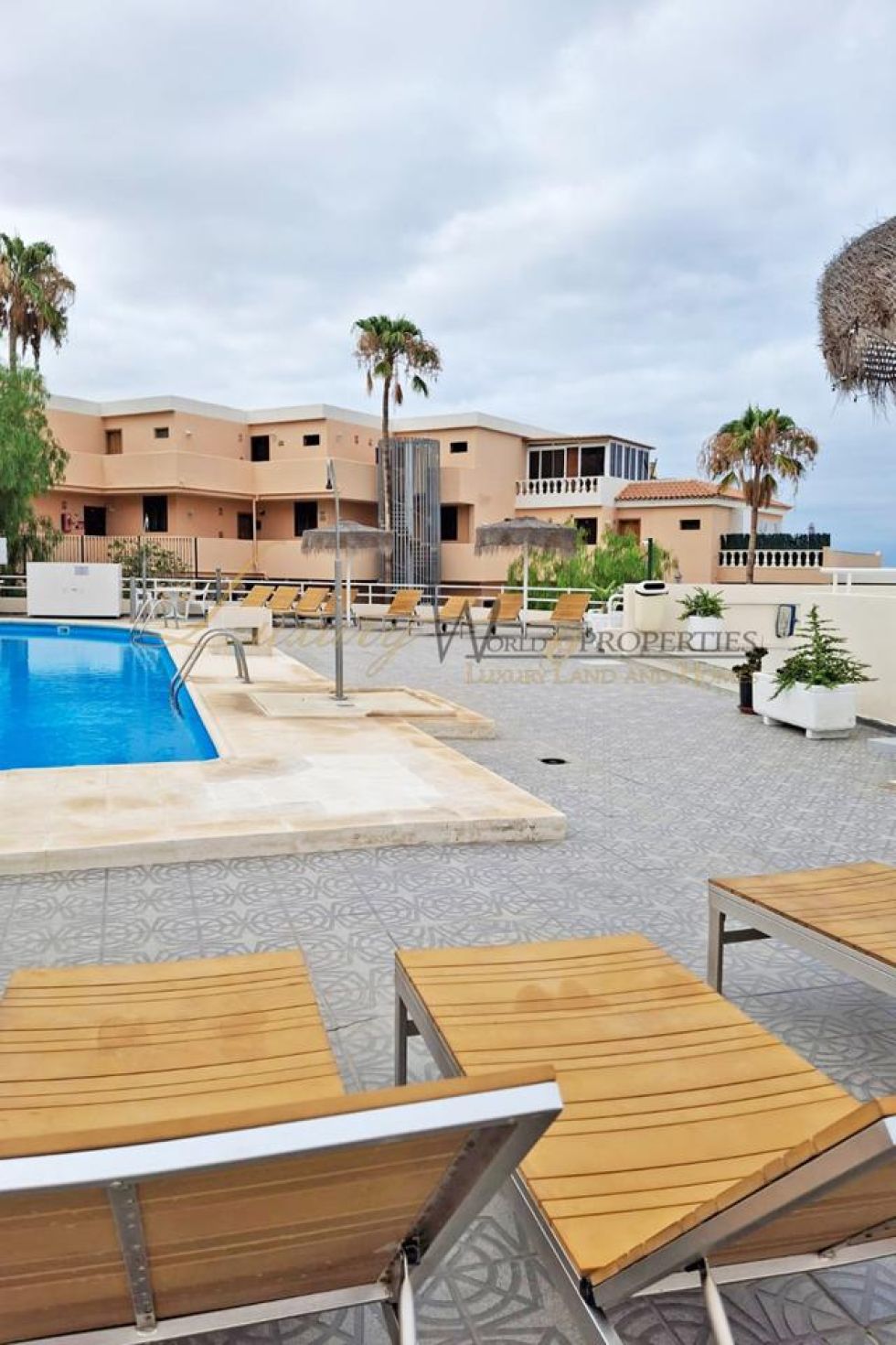 Apartment for sale in  Costa Adeje, Spain - LWP5025 Parque Cristina-San Eugenio Alto