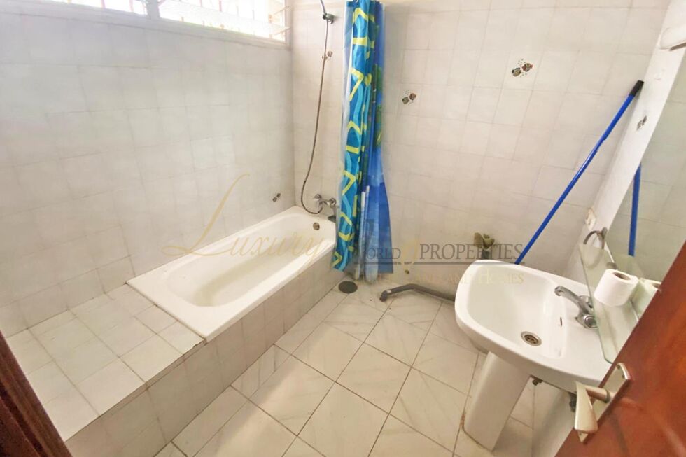 Apartment for sale in  Costa Adeje, Spain - LWP7122L Paradero 1-Playa de las America