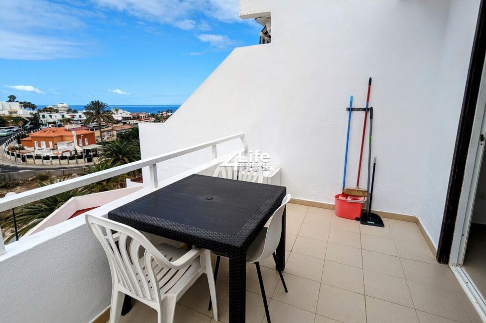 Apartment for sale in  Costa Adeje, Spain - MT-1006241