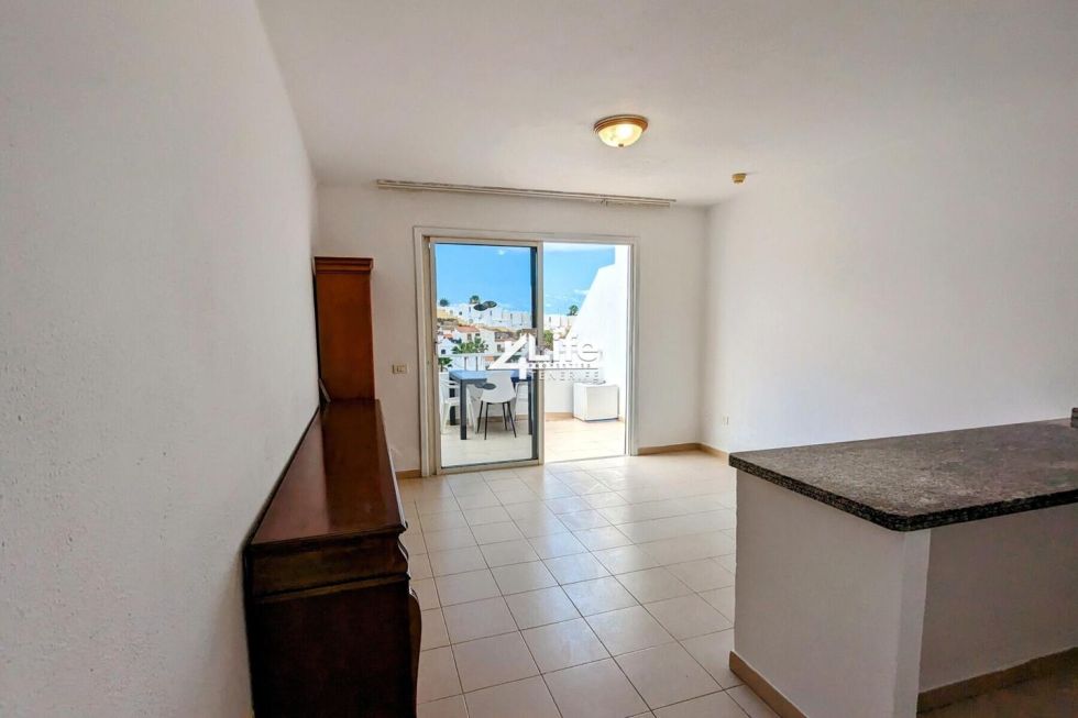 Apartment for sale in  Costa Adeje, Spain - MT-1006241