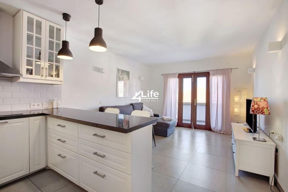 Apartment for sale in  Costa Adeje, Spain - MT-1009241