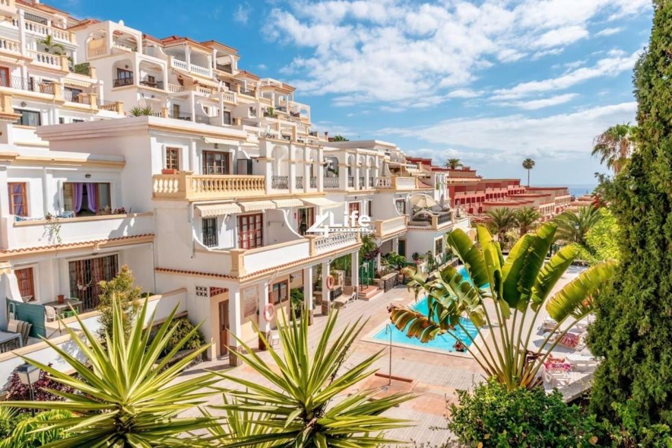 Apartment for sale in  Costa Adeje, Spain - MT-1009241