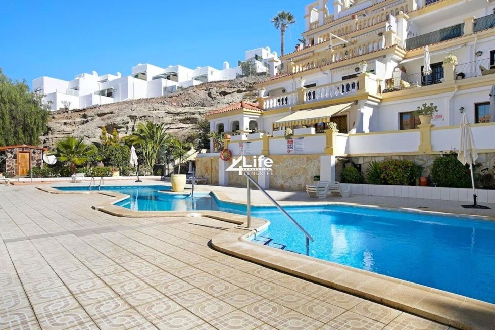 Apartment for sale in  Costa Adeje, Spain - MT-1009241