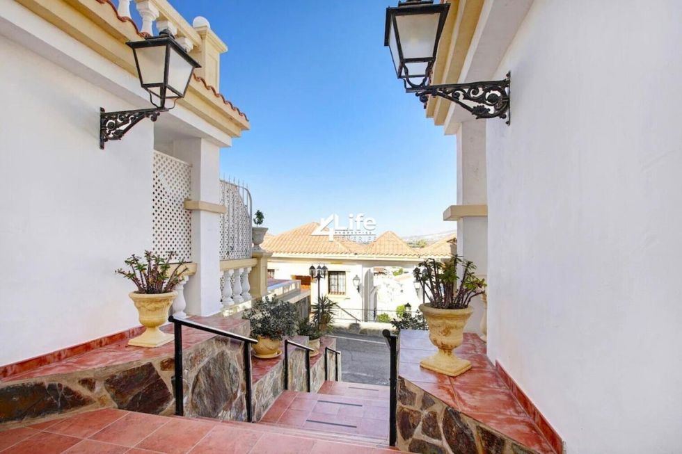 Apartment for sale in  Costa Adeje, Spain - MT-1009241