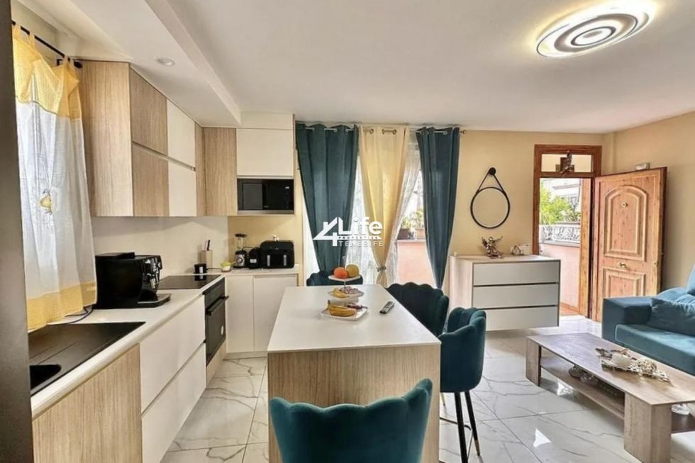 Apartment for sale in  Costa Adeje, Spain - MT-1010241