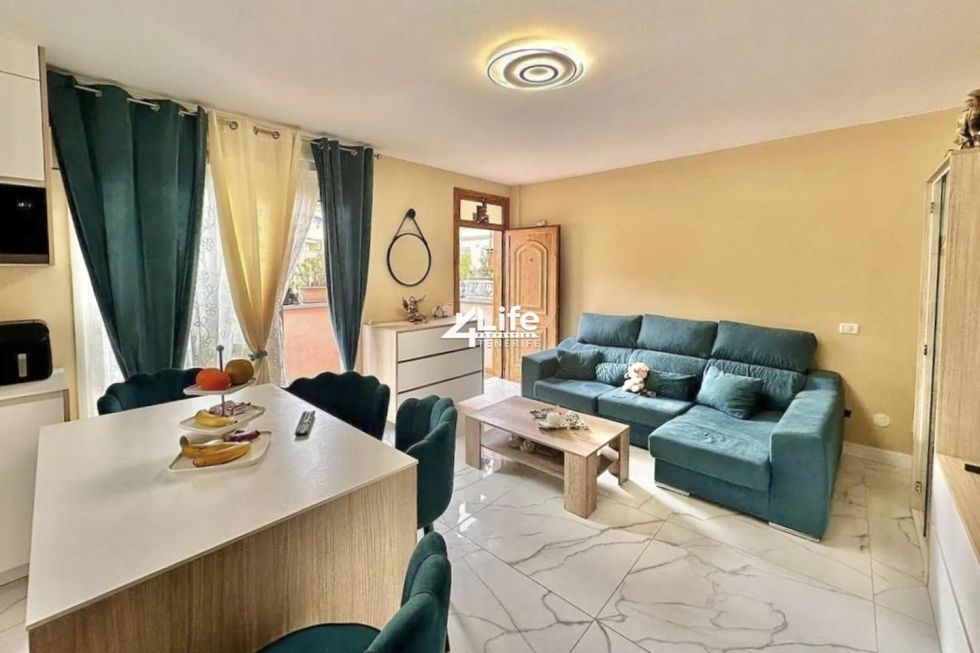 Apartment for sale in  Costa Adeje, Spain - MT-1010241