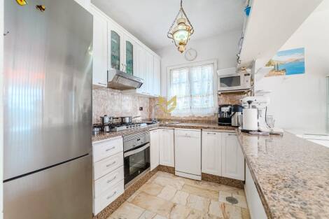 Apartment for sale in  Costa Adeje, Spain - P00037