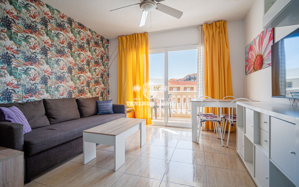 Apartment for sale in  Parque Carolina, Costa del Silencio, Spain - TR-2551